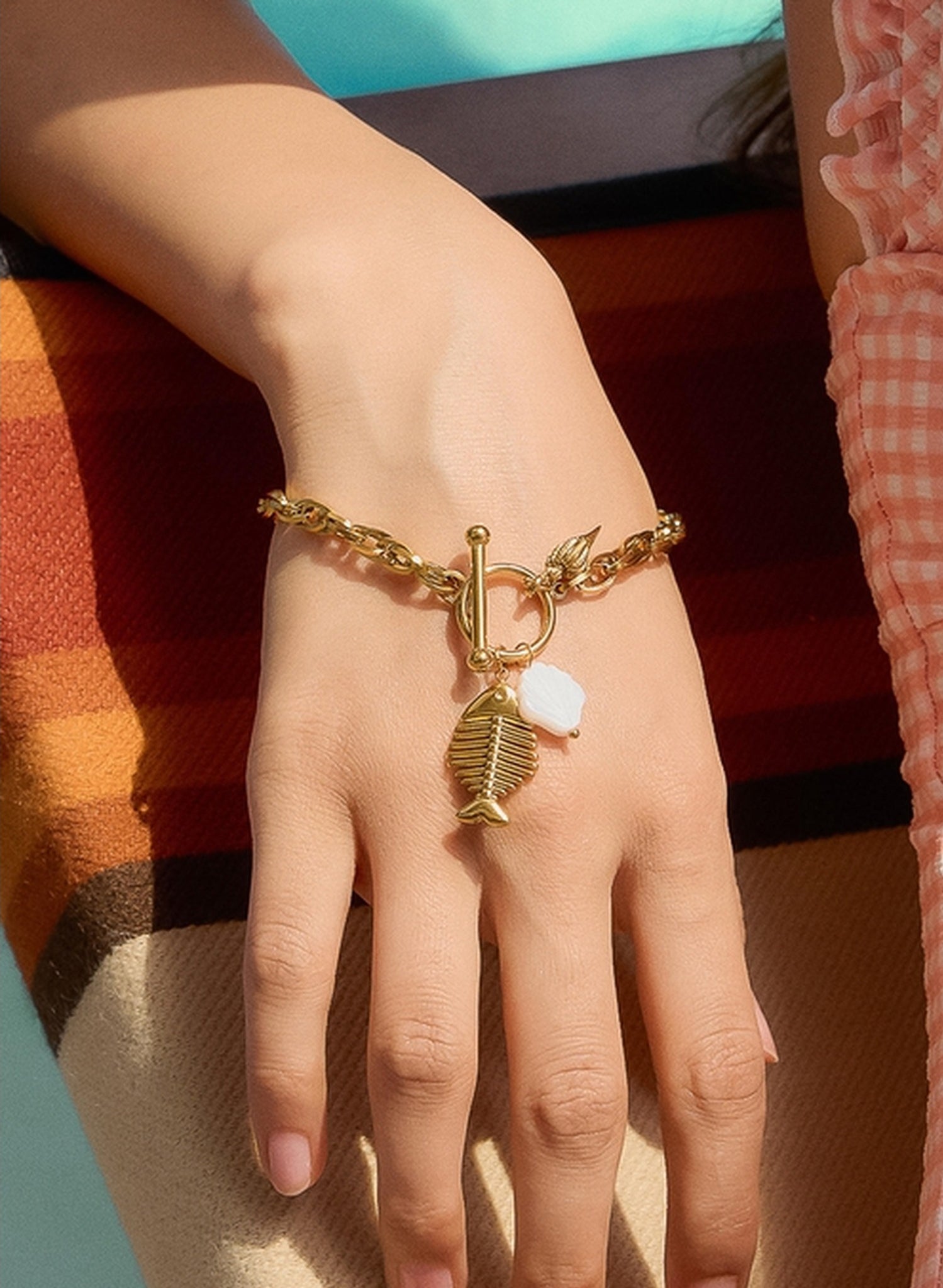Flanerie Bone Fishbone Shell Charm Chain Bracelet in Gold Plated