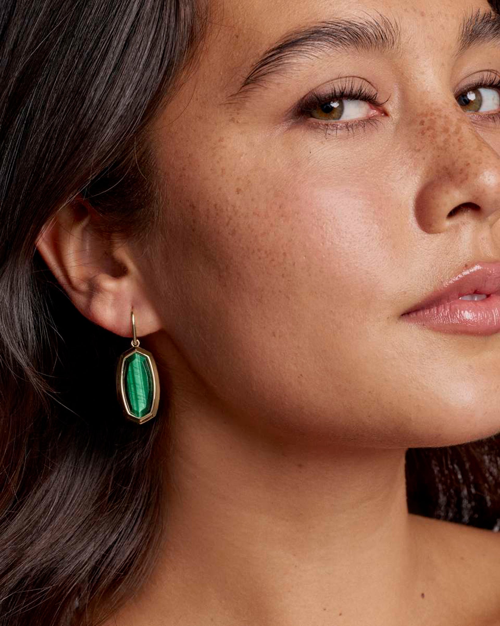 Kendra Scott Dani Bezel Oval Dangle Earrings in Carmine Red Illusion and Gold Plated