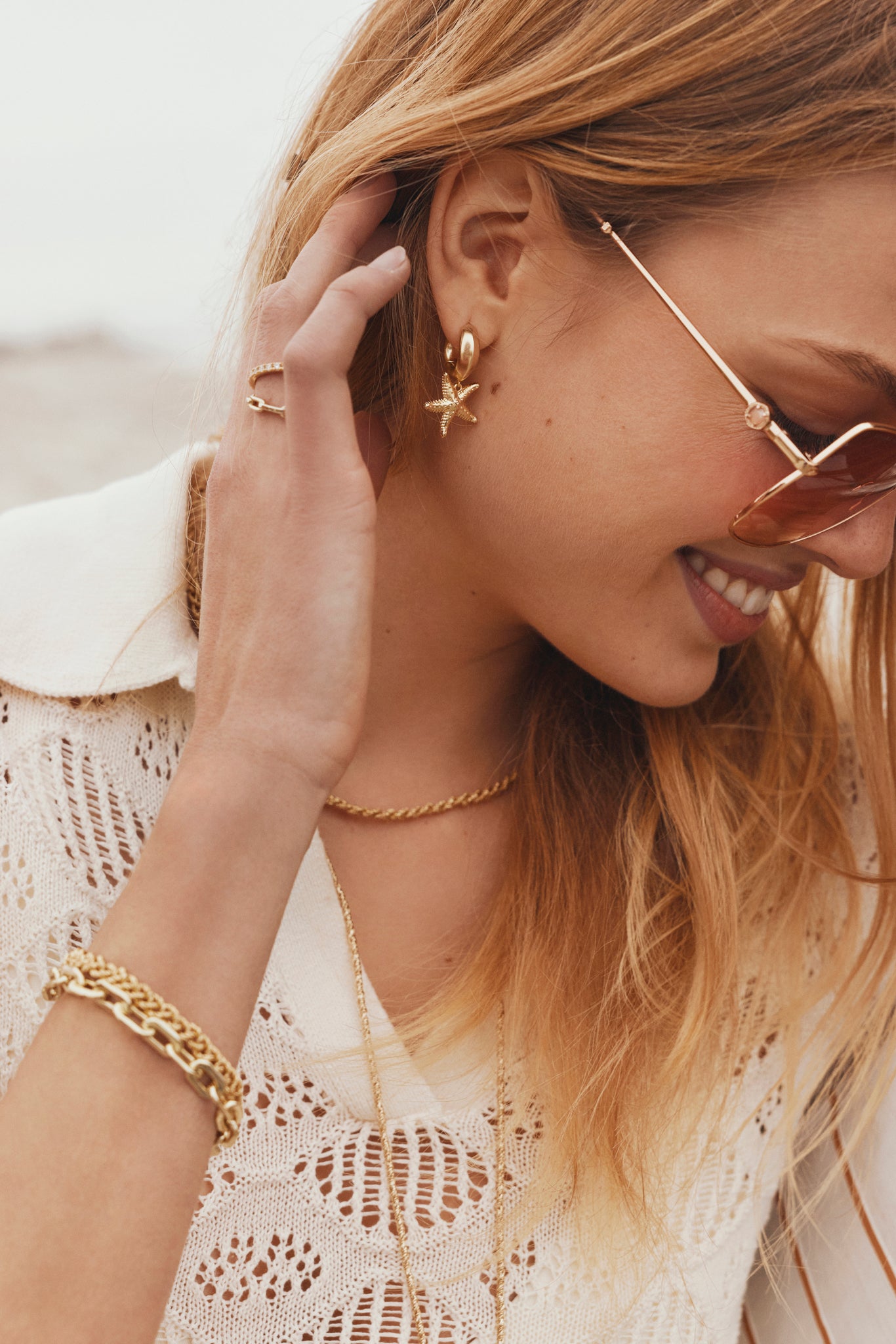 Kendra Scott Parker Starfish Huggie Hoop Earrings in Gold Plated