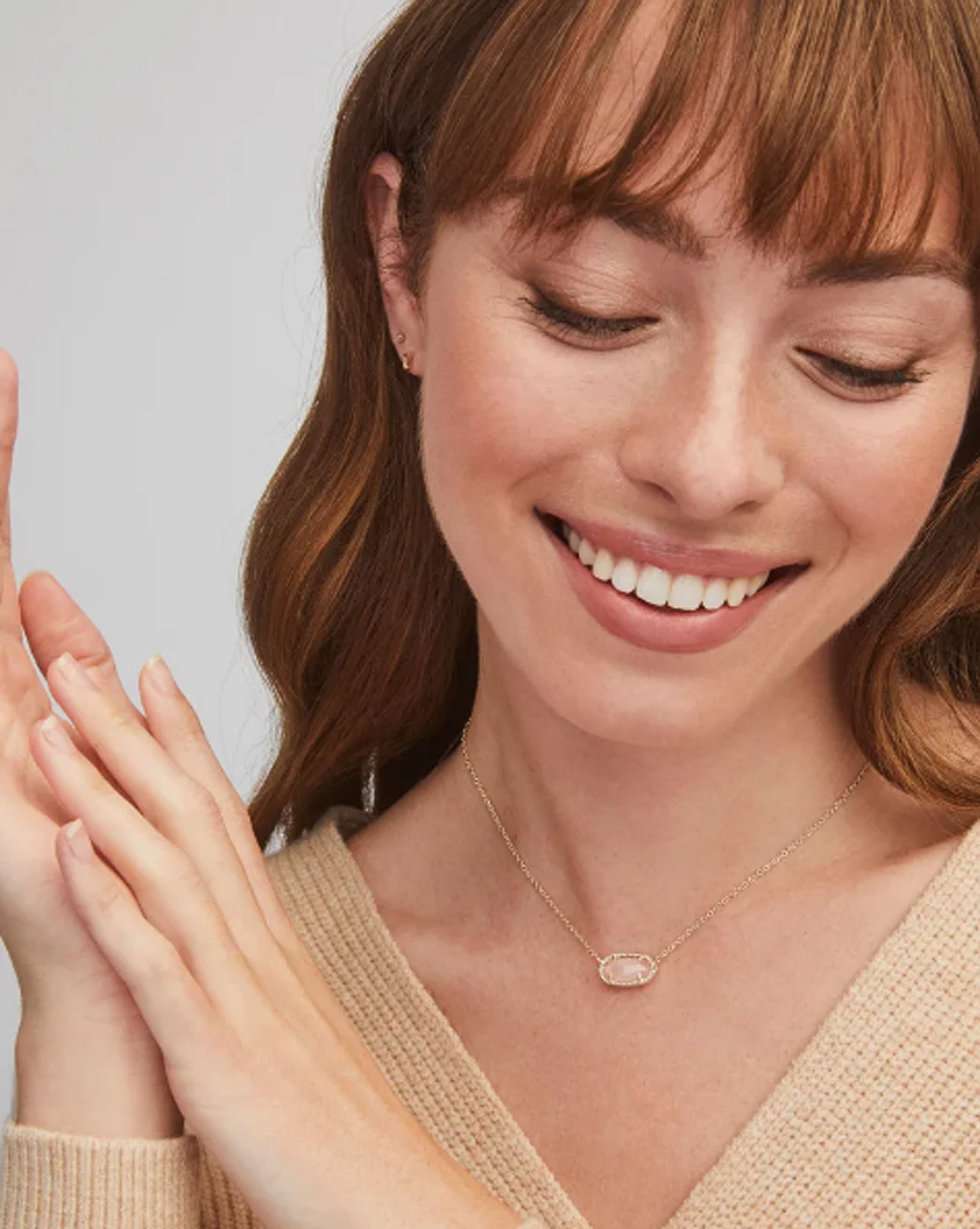 Kendra Scott Elisa Oval Pendant Necklace in Bronze Veined Green Malachite and Gold Plated