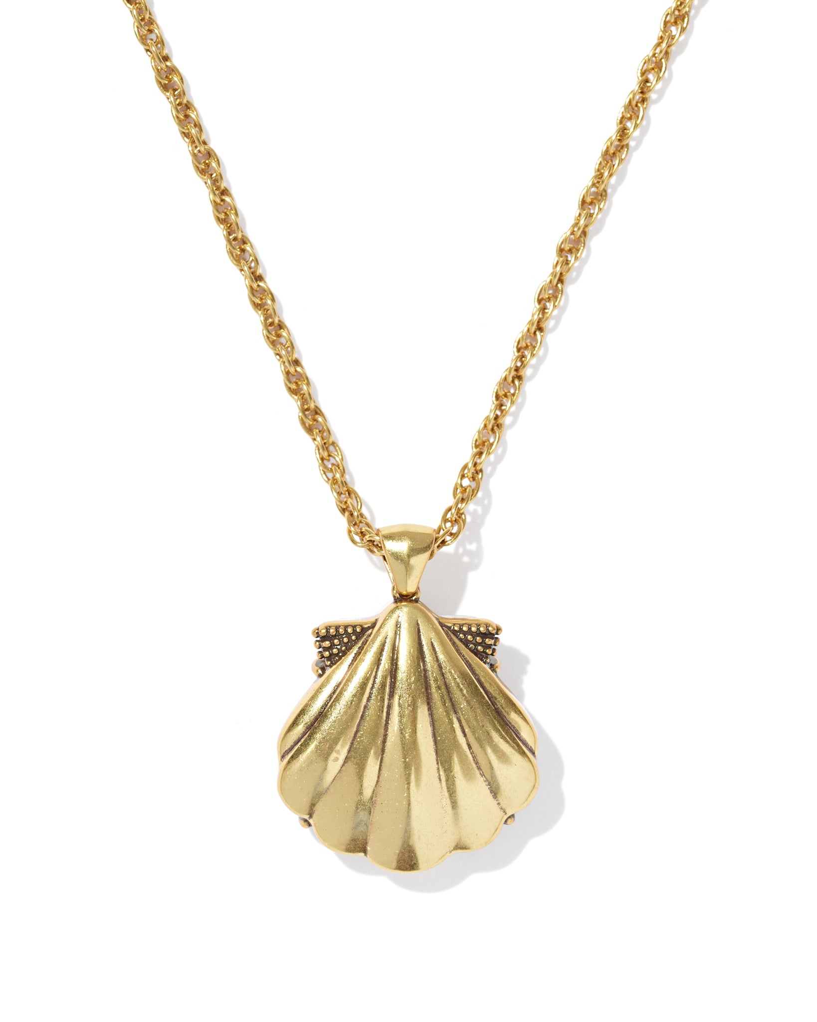 Kendra Scott Lucia Shell Short Pendant Necklace in Neutral Scallop and Vintage Gold Plated