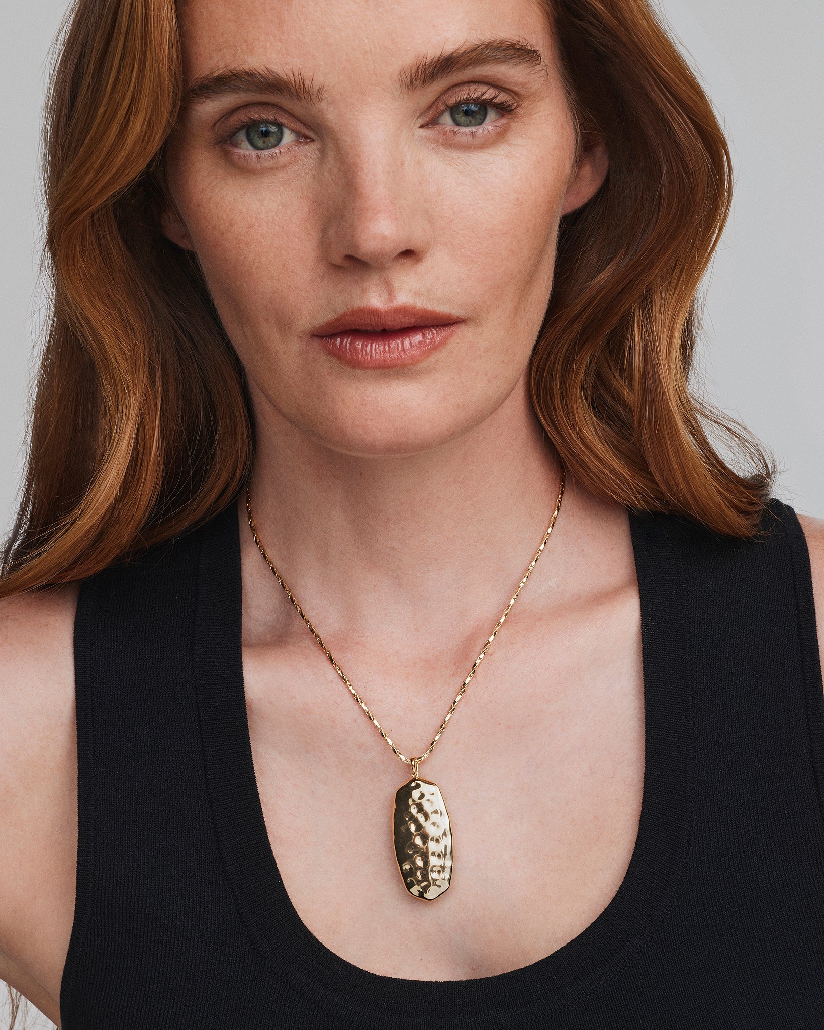 Kendra Scott Danielle Riveted Reversible Long Pendant Necklace in Dark Brown Hawks Eye and Gold Plated