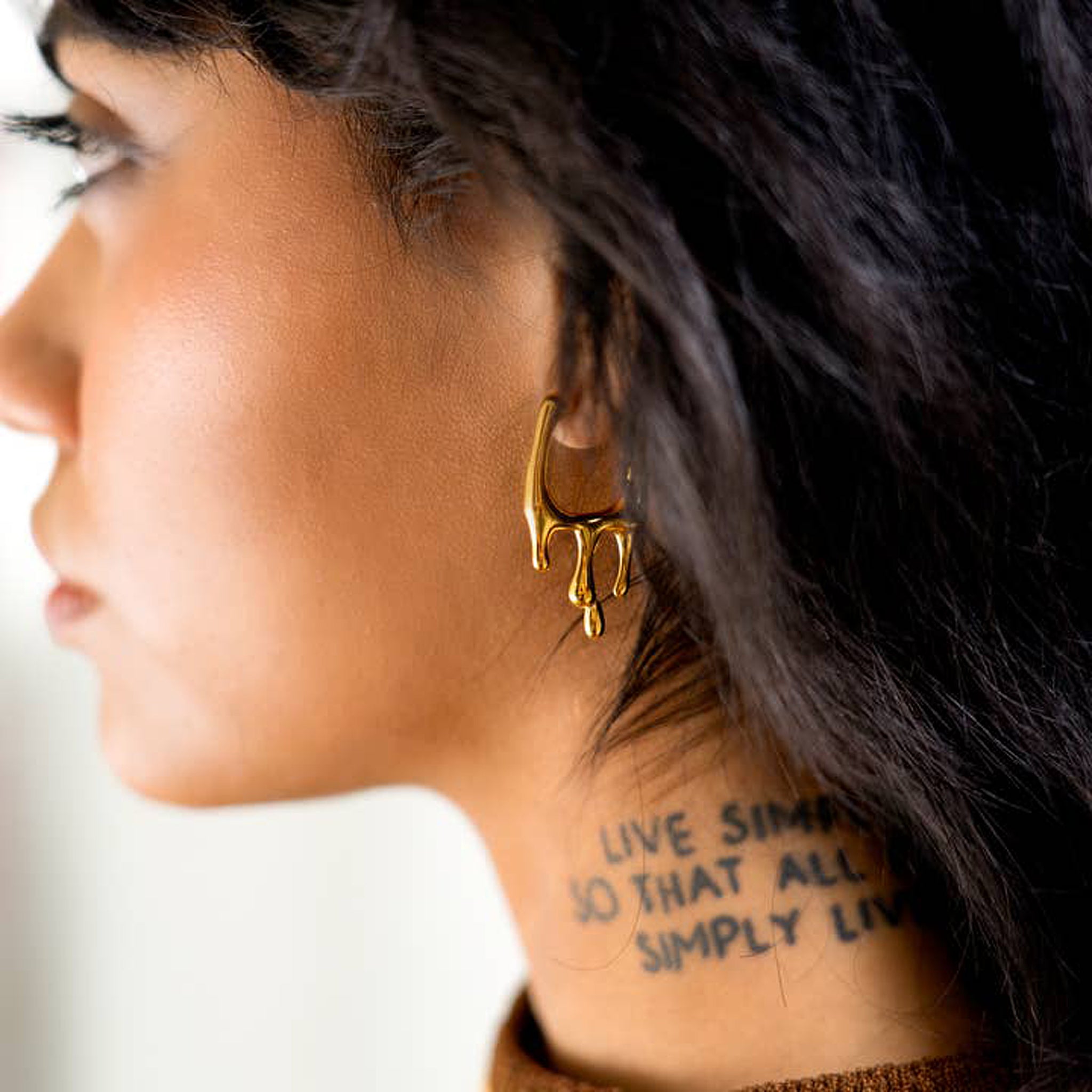 Peter and June Drip Drop Hoop Earrings in Polished 18k Gold Plated
