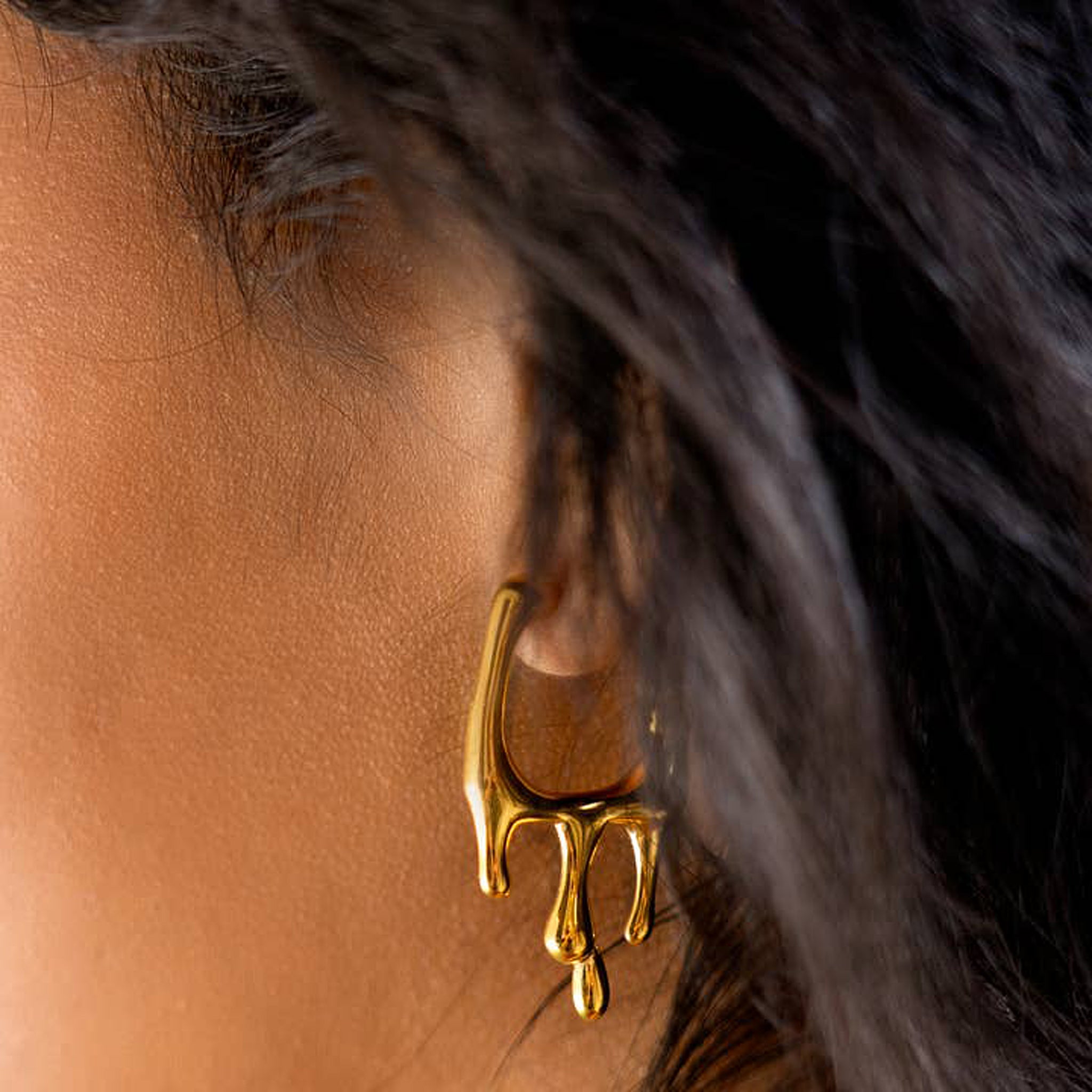 Peter and June Drip Drop Hoop Earrings in Polished 18k Gold Plated