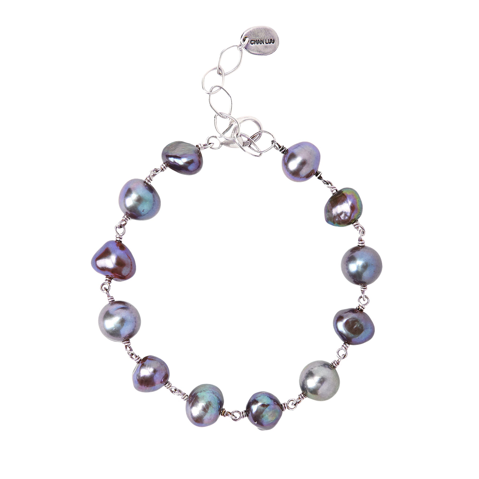 Chan Luu Chain Freshwater Pearl Bracelet in Peacock and Silver