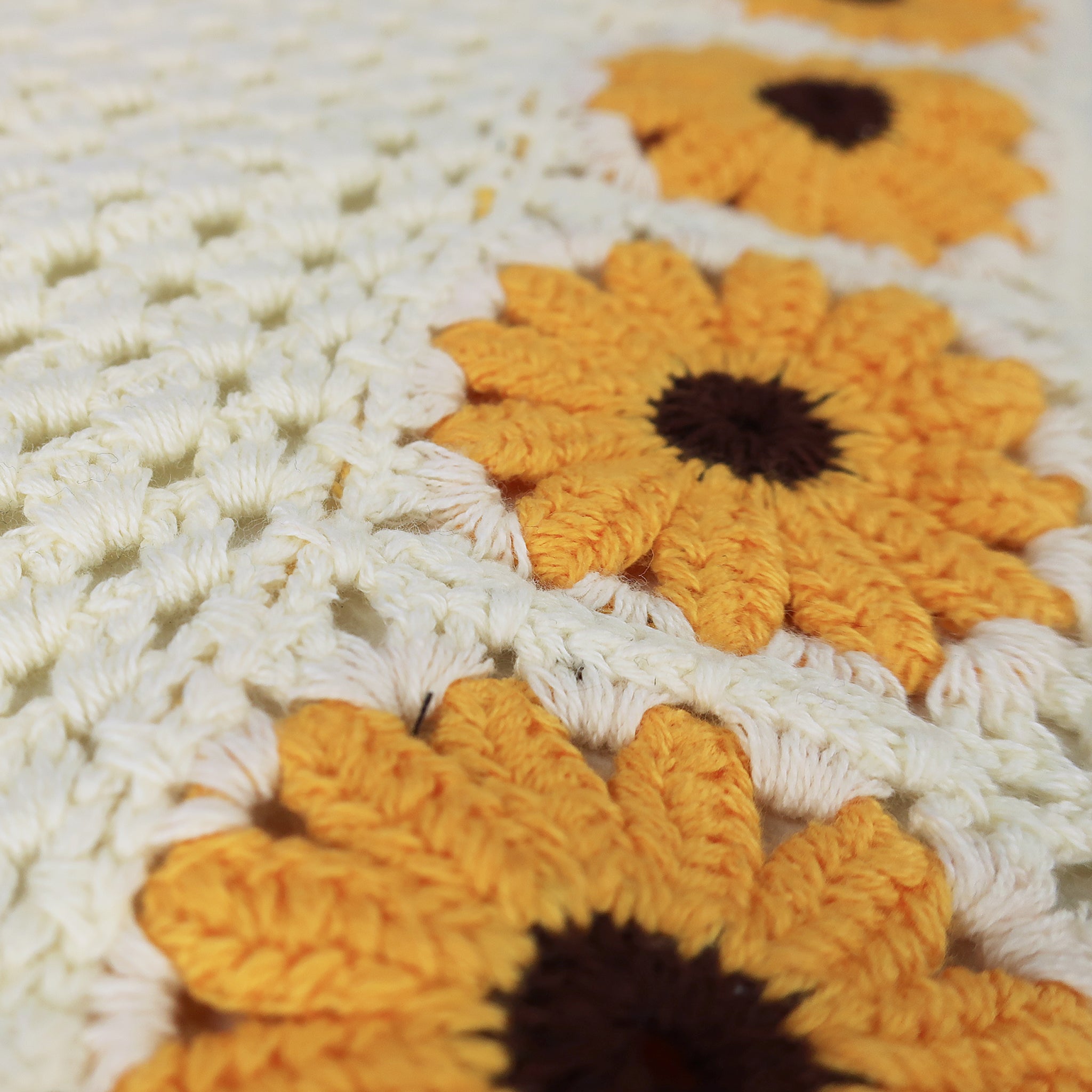 Solar Eclipse Daisy Floral Hand Knit Crochet Hair Scarf in White