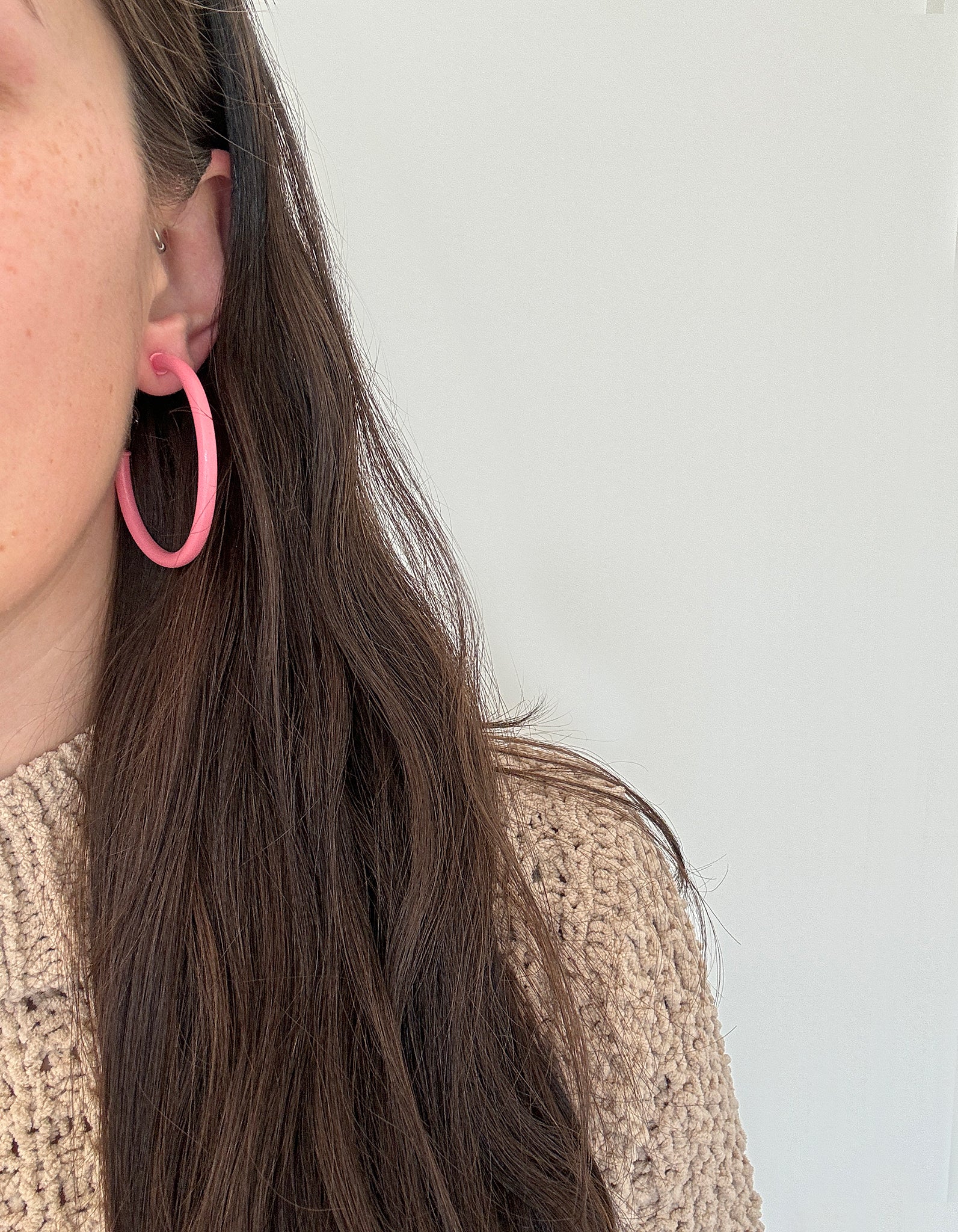 Sheila Fajl Smaller Favorite Tubular Hoop Earrings in Painted Pink