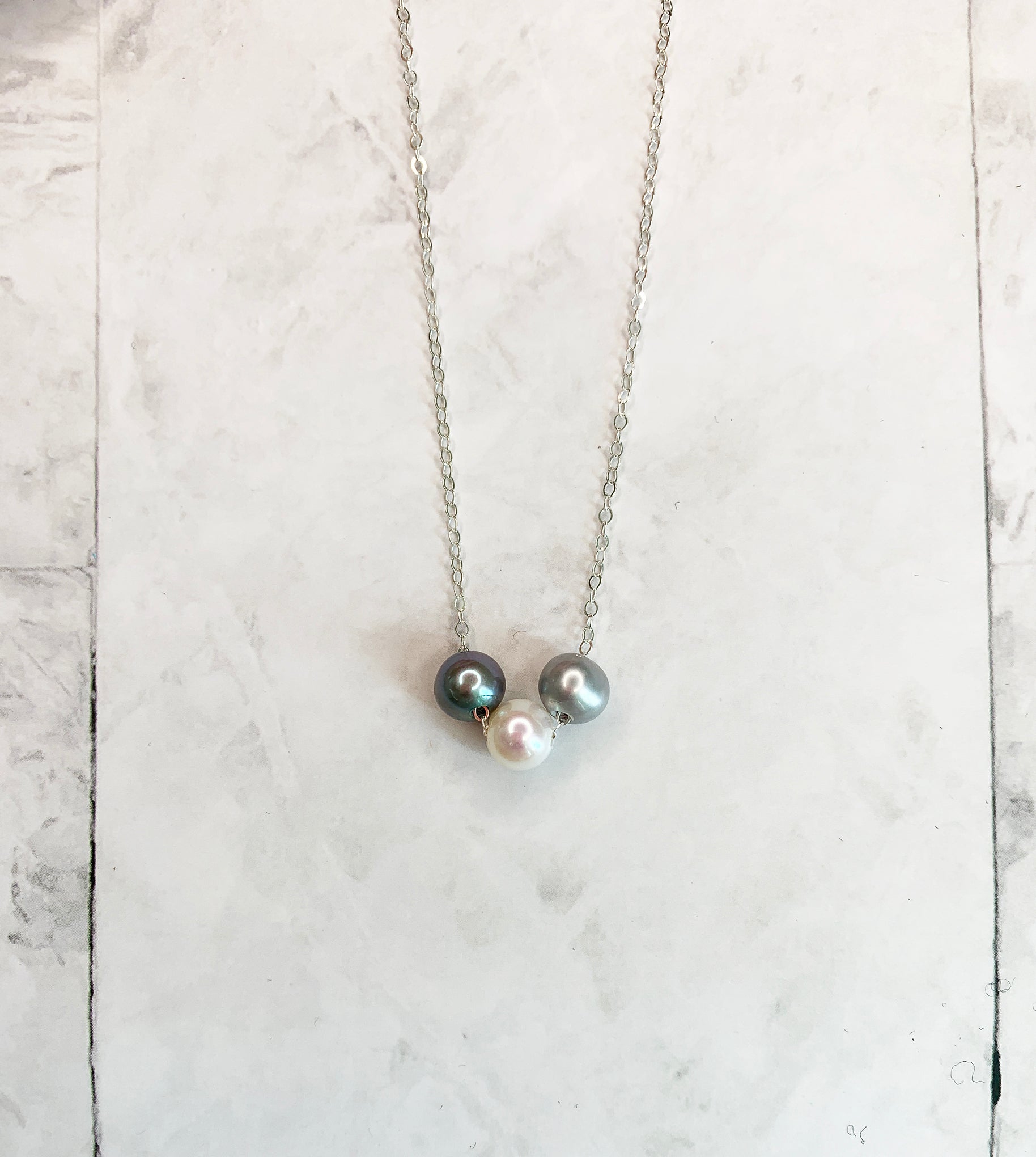 Chan Luu Pearl Trinity Pendant Necklace in Grey Mix and Silver